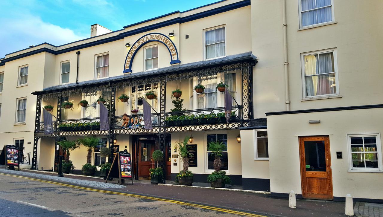 The Foley Arms Hotel Wetherspoon Great Malvern Exterior foto